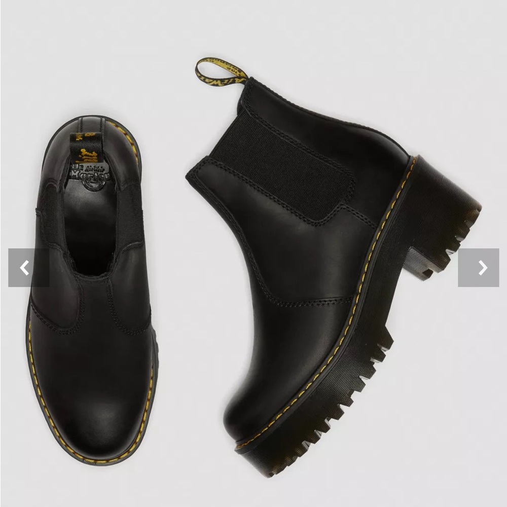 ROMETTY WYOMING LEATHER PLATFORM CHELSEA BOOTS size 6